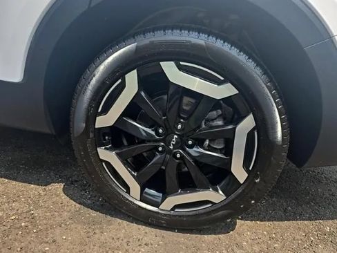 Used 2023 Kia Telluride S w/ S Sunroof Package AWD/4WD image 12