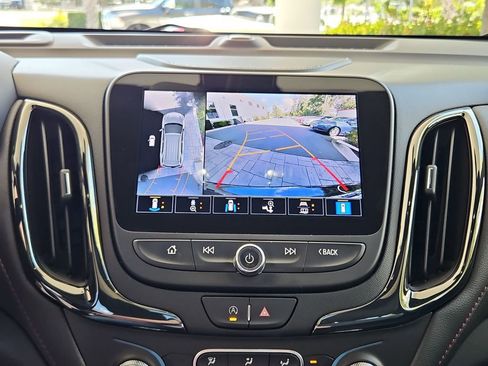 Used 2022 Chevrolet Equinox RS w/ RS Leather Package image 20