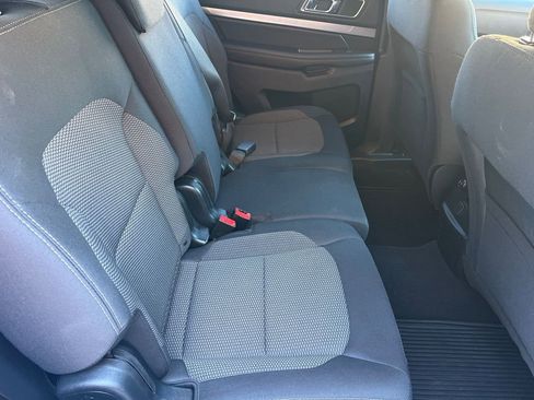 Used 2019 Ford Explorer XLT w/ Equipment Group 201A image 14