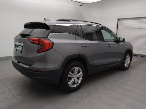 Used 2020 GMC Terrain SLE w/ Driver Convenience Package FWD image 9