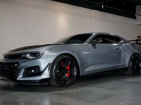 Used 2023 Chevrolet Camaro ZL1 RWD image 3