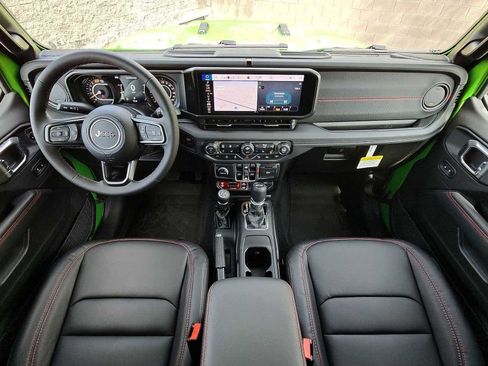 New 2026 Jeep Wrangler Unlimited Rubicon AWD/4WD image 19