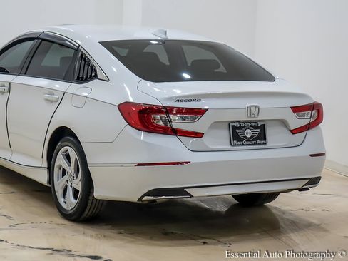 Used 2018 Honda Accord EX-L image 9