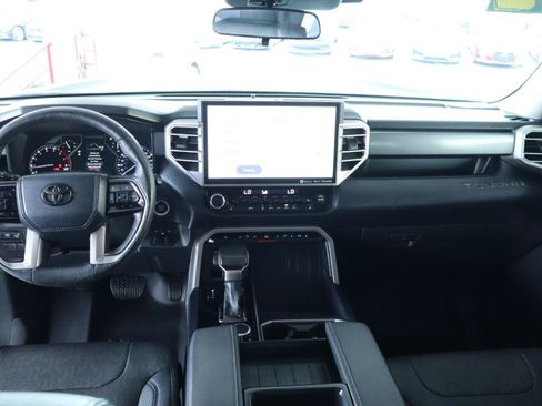 Used 2022 Toyota Tundra SR5 w/ SR5 Premium Package RWD image 16