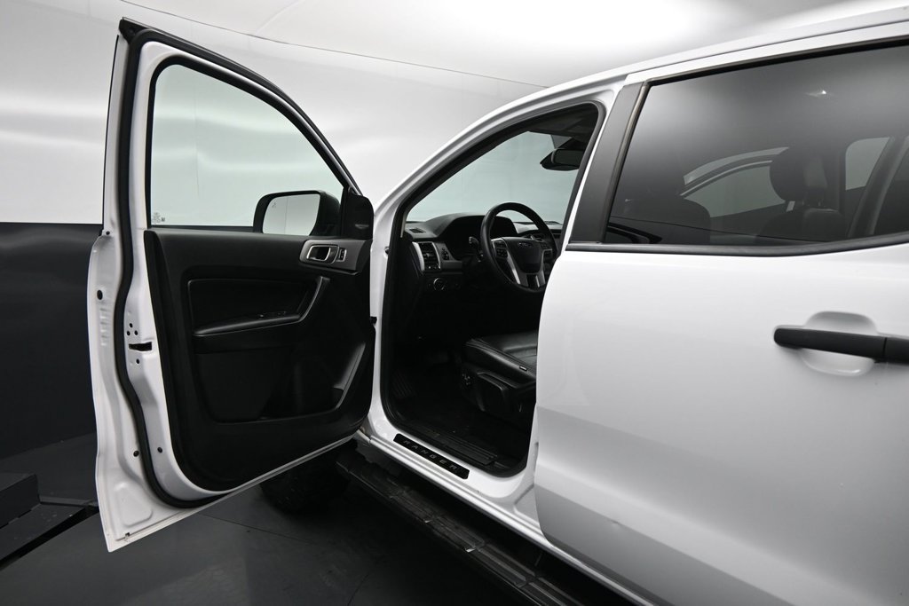 Used 2019 Ford Ranger XLT w/ Black Appearance Package RWD image 8