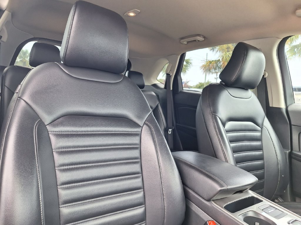 Used 2024 Ford Edge SEL AWD/4WD image 26