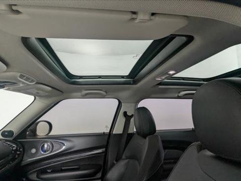 Used 2019 MINI Cooper Clubman S image 16