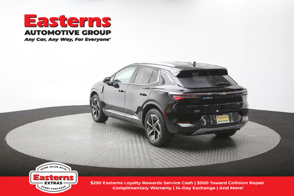 Used 2024 Chevrolet Equinox EV LT FWD image 62