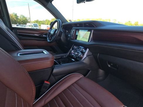 Used 2024 GMC Yukon Denali Ultimate image 23