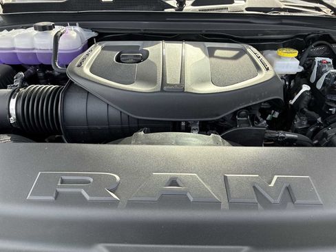 New 2026 RAM 1500 Big Horn AWD/4WD image 17