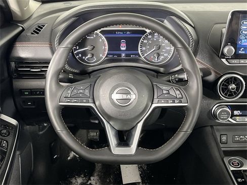 Certified 2025 Nissan Sentra SR image 14