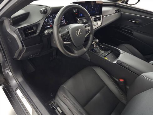 Certified 2025 Lexus ES 350 Premium w/ Premium Package image 18