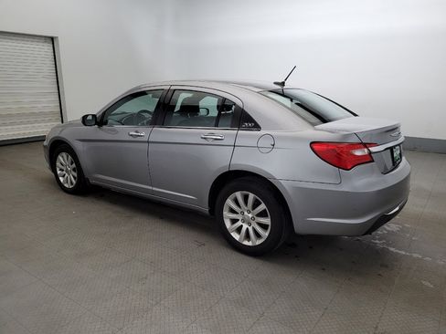 Used 2014 Chrysler 200 Limited image 3