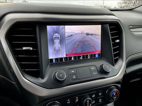 Used 2022 GMC Acadia AT4 w/ Technology Package image 14