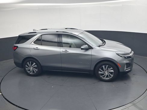 Used 2023 Chevrolet Equinox Premier FWD image 26