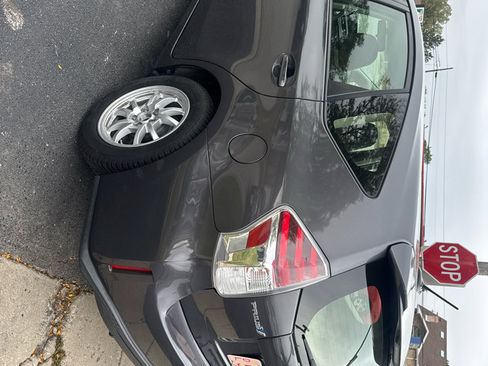 Used 2015 Toyota Prius V Three image 6