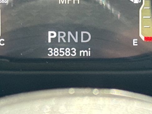 Used 2021 Jeep Gladiator Sport AWD/4WD image 16