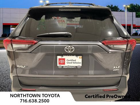 Used 2023 Toyota RAV4 XLE image 6