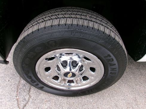 Used 2012 Chevrolet Silverado 3500 W/T AWD/4WD image 16