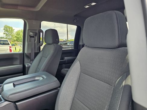 Used 2025 Chevrolet Silverado 2500 Custom w/ Custom Value Package AWD/4WD image 17