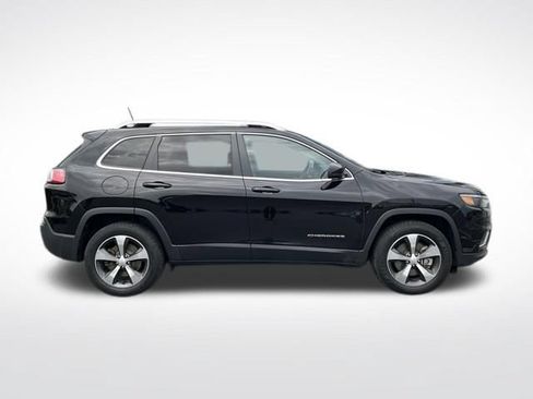 Used 2019 Jeep Cherokee Limited w/ Technology Group AWD/4WD image 8