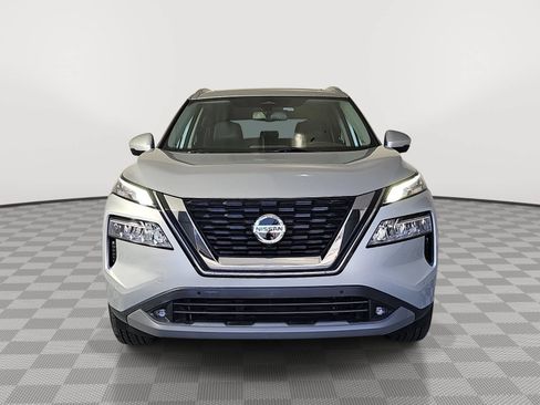 Used 2021 Nissan Rogue SL w/ Premium Package FWD image 3