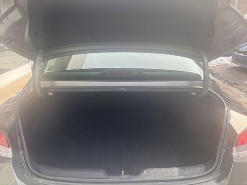 Used 2025 Hyundai Elantra SEL image 33