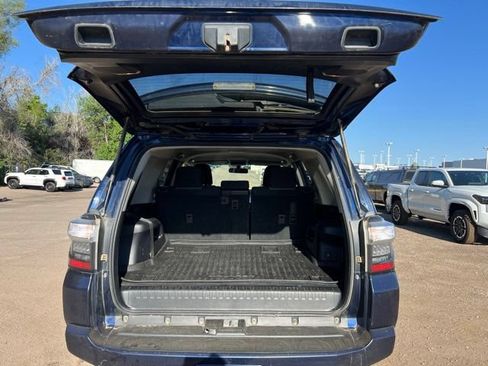 Used 2014 Toyota 4Runner SR5 AWD/4WD image 24