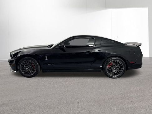 Used 2014 Ford Mustang Shelby GT500 w/ Equipment Group 821A image 27