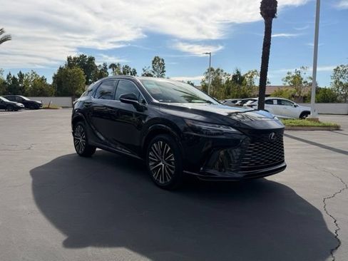 Used 2023 Lexus RX 350 w/ Cold Area Package AWD/4WD image 2