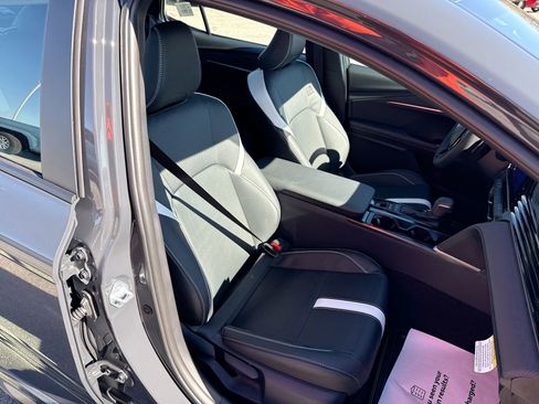 Certified 2026 Toyota Camry SE image 25