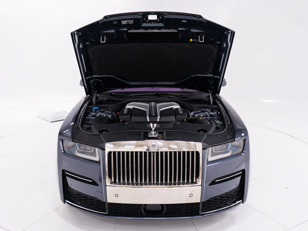 Certified 2023 Rolls-Royce Ghost Extended Wheelbase w/ Ghost Package AWD/4WD image 55