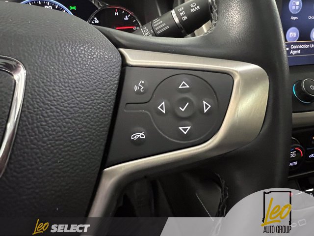 Used 2023 GMC Acadia Denali w/ Denali Ultimate Package AWD/4WD image 18