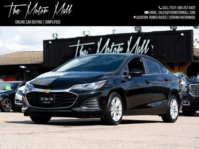 Used 2019 Chevrolet Cruze LT