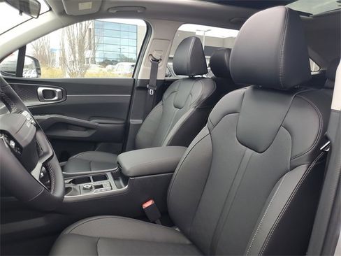 New 2026 Kia Sorento S image 14