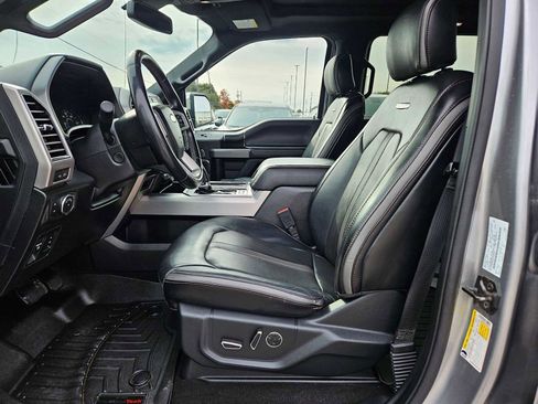 Used 2020 Ford F150 Platinum w/ Equipment Group 701A Luxury image 17