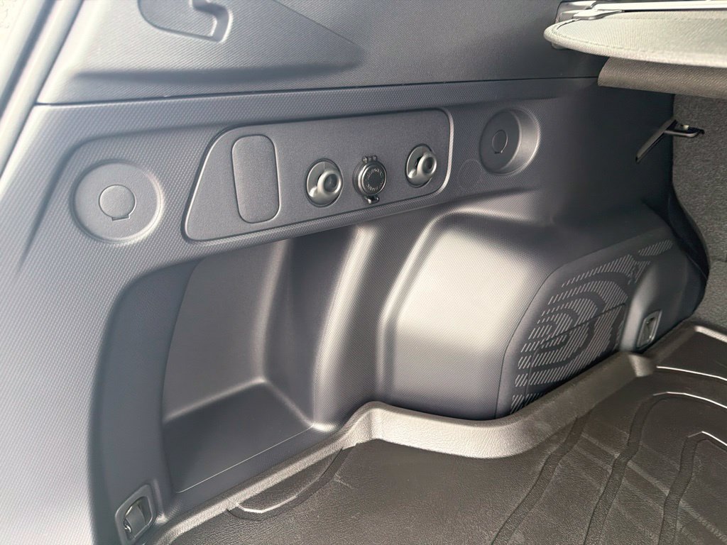 New 2026 Subaru Forester Premium AWD/4WD image 28