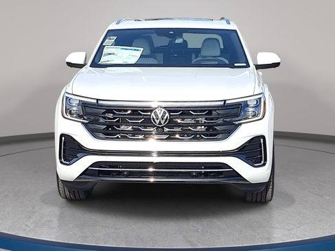 New 2026 Volkswagen Atlas Cross Sport SEL Premium R-Line AWD/4WD image 2