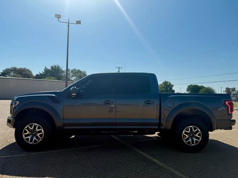 Used 2019 Ford F150 Raptor w/ Equipment Group 802A Luxury image 8