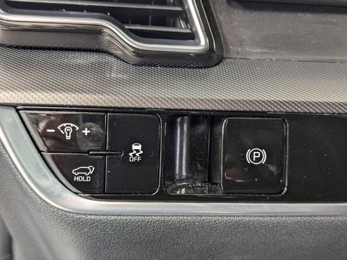 Used 2023 Kia Sportage SX FWD image 12