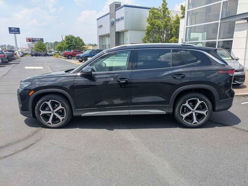 New 2026 Volkswagen Tiguan SE FWD image 8