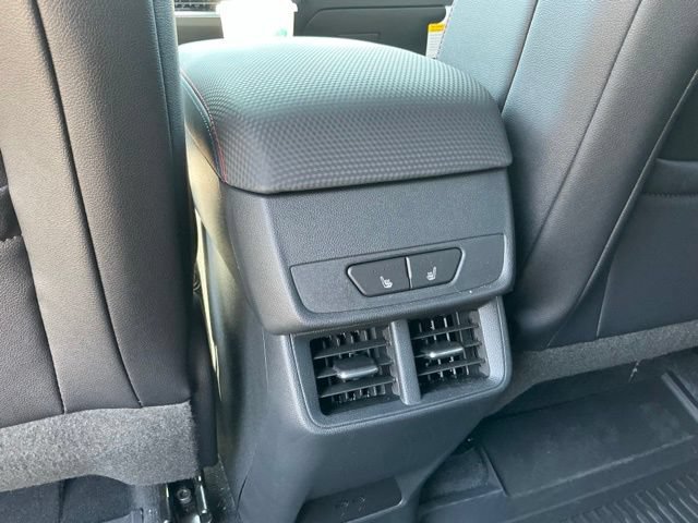 Used 2026 Chevrolet Equinox RS w/ Convenience Package III AWD/4WD image 35