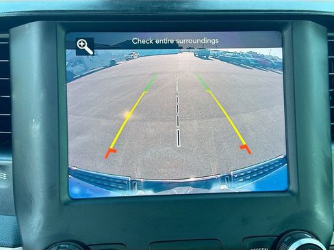 Used 2021 RAM 1500 Big Horn RWD image 15