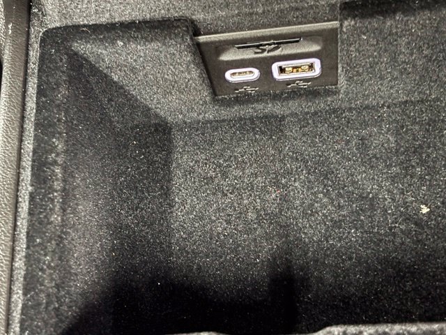 Used 2023 Cadillac XT5 Premium Luxury AWD/4WD image 39