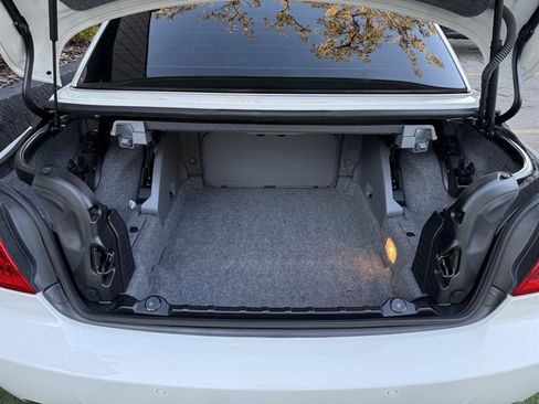 Used 2013 BMW 335i Convertible image 33