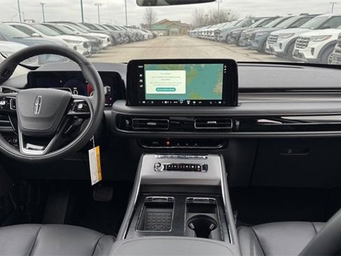 New 2026 Lincoln Aviator AWD w/ Jet Appearance Package image 20