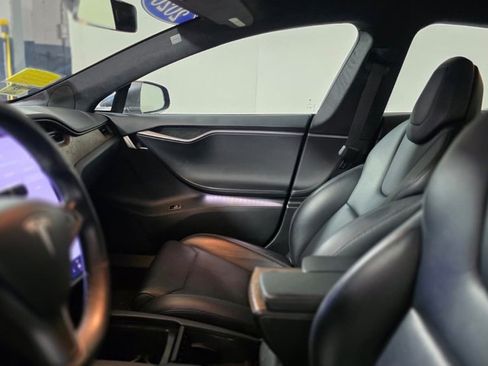 Used 2020 Tesla Model S AWD image 21