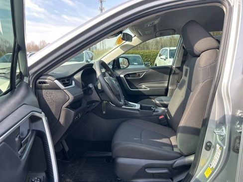 Used 2025 Toyota RAV4 LE image 13