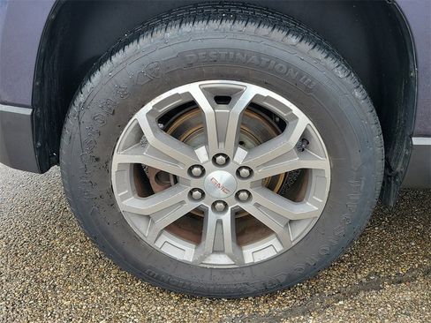 Used 2014 GMC Acadia SLT w/ Technology Package image 6