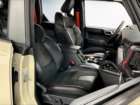 New 2025 Ford Bronco Raptor image 11